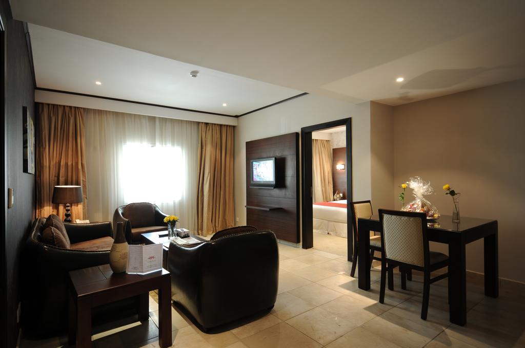 Mercure Value Hotel Riyadh Exterior photo