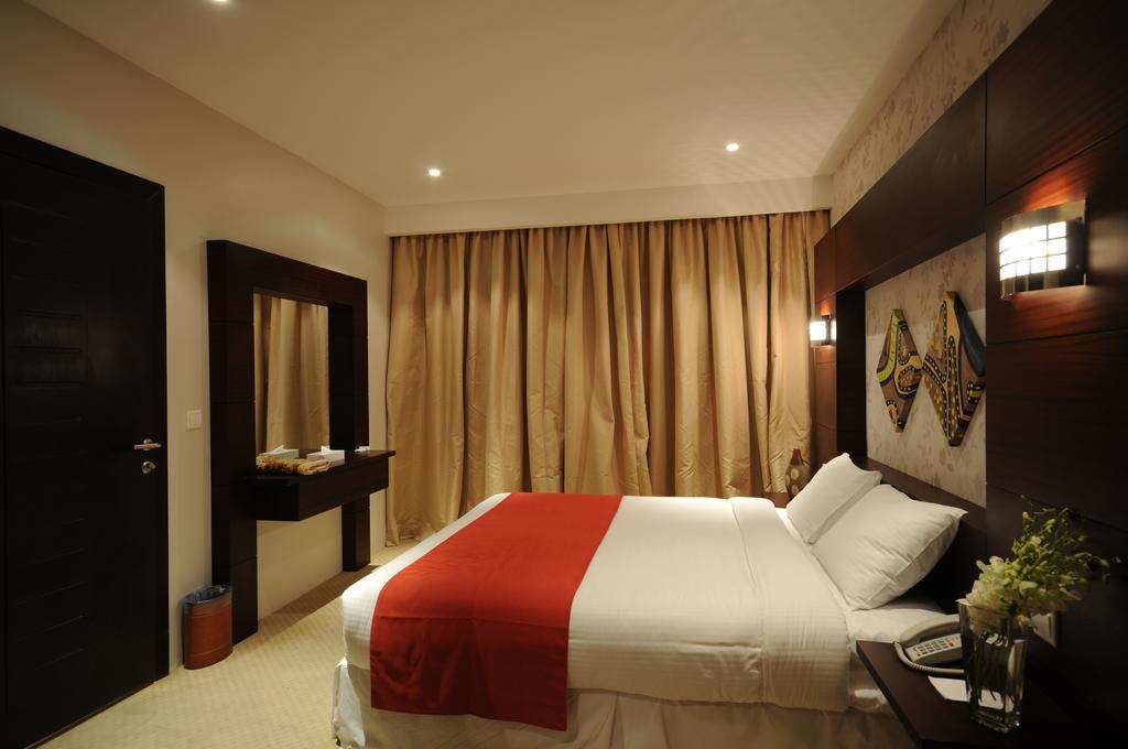 Mercure Value Hotel Riyadh Exterior photo
